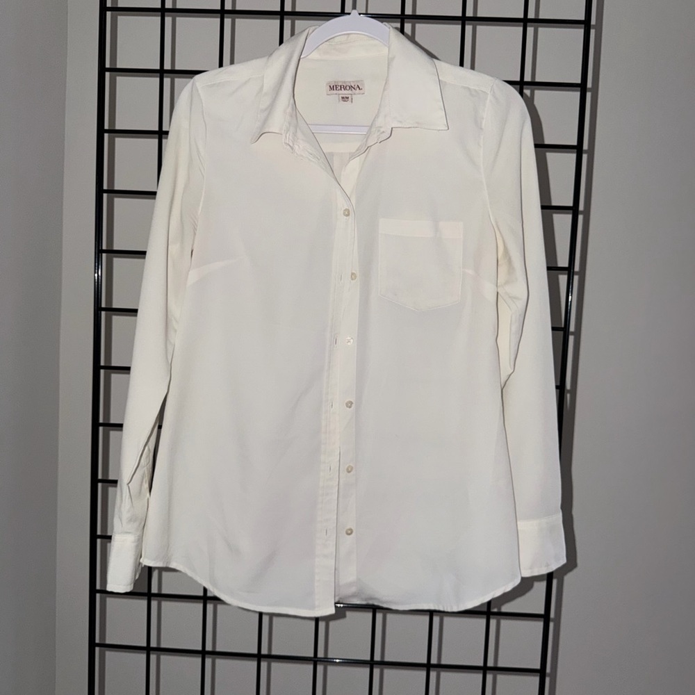 Merona women’s Cream Button Down Shirt
